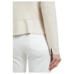 Betty Barclay Damen Velours Jacke Powder Sand -Modebekleidungs Geschäft betty barclay 1 1 arm blazerjacke kurz beige 1166 model detail hinten