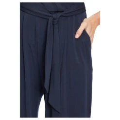 Betty Barclay Damen 7/8 Overall Dark Sky -Modebekleidungs Geschäft betty barclay overall dunkelblau detail tasche