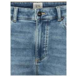 Camel Active Madison FleXXX Jeans Bermuda Bleach Blue -Modebekleidungs Geschäft camel active jeans madison 5 pocket shorts blau 41 ansicht detail vorne