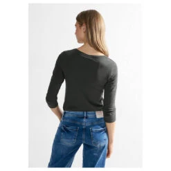 Cecil Damen 3/4 Arm Shirt Basic Boatneck Strong Khaki -Modebekleidungs Geschäft cecil basic boatneck 3 4 arm shirt gruen 15382 model hinten