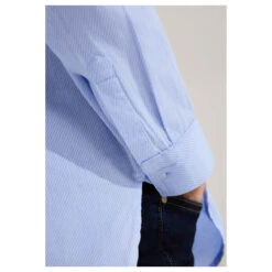 Cecil Damen Langarm Bluse Stripe Structure Soft Real Blue -Modebekleidungs Geschäft cecil bluse soft real blue 15402 detail