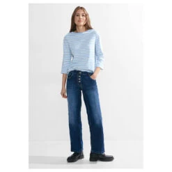 Cecil Damen 3/4 Arm Shirt Boatneck Melange Stripe Soda Blue -Modebekleidungs Geschäft cecil boatneck melange stripe 3 4 arm shirt blau 25568 model vorne
