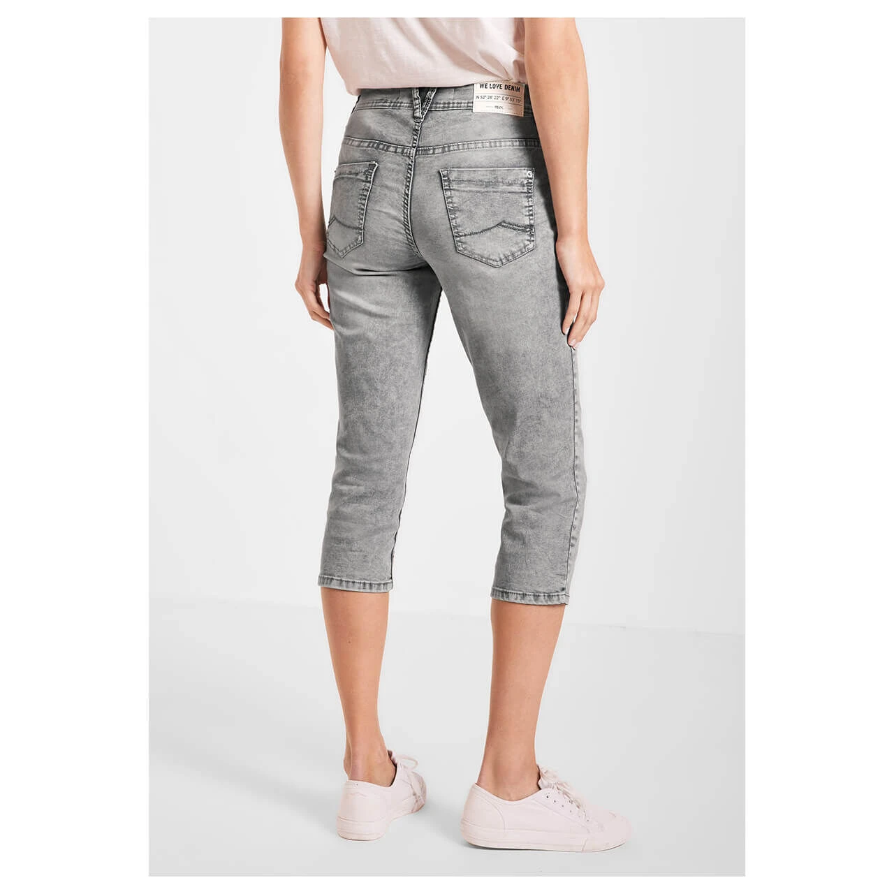 Cecil Scarlett Capri 3/4 Jeans Grey Washed 4 Cecil Scarlett Capri 3/4 Jeans Grey Washed – Bild 4