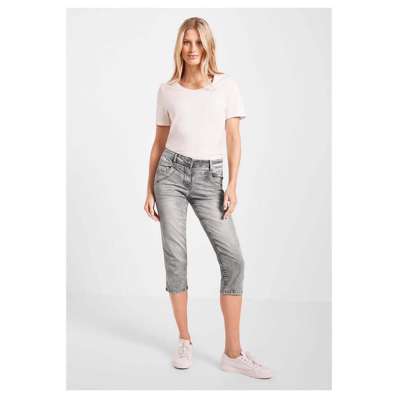 Cecil Scarlett Capri 3/4 Jeans Grey Washed 5 Cecil Scarlett Capri 3/4 Jeans Grey Washed – Bild 5