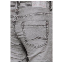 Cecil Scarlett Jeans Shorts Mid Grey Used Washed -Modebekleidungs Geschäft cecil jeans scarlett shorts grey 10271 model detail hinten