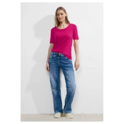Cecil Damen T-Shirt Lena Pink Sorbet -Modebekleidungs Geschäft cecil lena t shirt rosa 15597 model