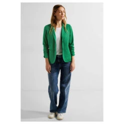 Cecil Damen Sweat Blazer Easy Green -Modebekleidungs Geschäft cecil sweat blazer with gathering detail gruen 15069 ansicht model