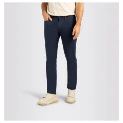 MAC Arne Baumwollhose Nautic Blue Structure -Modebekleidungs Geschäft mac jeans arne blau 196 model vorne