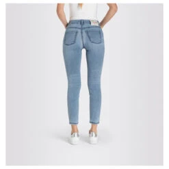 MAC Dream Summer 7/8 Jeans Fashion Bleached Wonderlight -Modebekleidungs Geschäft mac jeans dream summer blau d242 model hinten