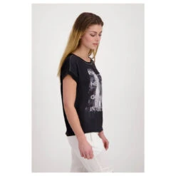 Monari Damen T-Shirt Black Sporty Elegance -Modebekleidungs Geschäft monari shirt sporty elegance 999 ansicht model seitlich
