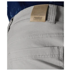 Pioneer Carlo 3/4 Cargo Baumwollhose Light Grey -Modebekleidungs Geschäft pioneer jeans carlo grau 9010 model detail hinten