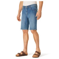 Pioneer Finn Jeans Bermuda Megaflex Blue Used -Modebekleidungs Geschäft pioneer jeans finn megaflex blau 6822 model vorne