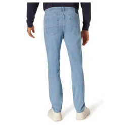 Pioneer Rando Jeans Megaflex Light Blue Washed -Modebekleidungs Geschäft pioneer jeans rando megaflex blau 6841 model hinten