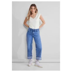 Street One Damen T-Shirt Ada Off White -Modebekleidungs Geschäft street one heart shape style ada v shirt weiss 10108 model