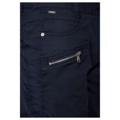 Street One Yulius Baumwoll Bermuda Deep Blue -Modebekleidungs Geschäft street one jeans yulius bermuda blau 11238 ansicht detail vorne