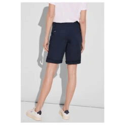 Street One Yulius Baumwoll Bermuda Deep Blue -Modebekleidungs Geschäft street one jeans yulius bermuda blau 11238 model hinten