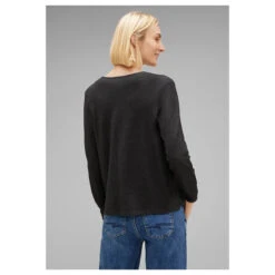 Street One Damen Strickjacke Jacy Dark Anthracite Melange -Modebekleidungs Geschäft street one new jacy shirtjacke grau 11498 model hinten