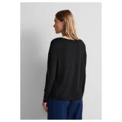 Street One Damen Pullover Rib Neck U-Boat Black -Modebekleidungs Geschäft street one rib neck u boat shirt rundhalsshirt schwarz 10001 model hinten