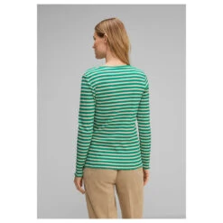 Street One Damen Langarm Shirt Rib Fresh Green -Modebekleidungs Geschäft street one rib shirt gruen 25376 model hinten