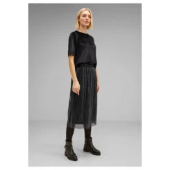 Street One Damen Plissée Rock Black Glitter -Modebekleidungs Geschäft street one rock schwarz glitter 10001 model ganz