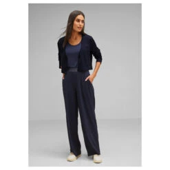 Street One Damen Strickjacke Short Cardigan Deep Blue -Modebekleidungs Geschäft street one short cardigan blau 11238 ansicht model