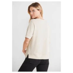 Street One Damen T-Shirt Silk Look Lucid White -Modebekleidungs Geschäft street one silk look shirt beige 14451 model hinten