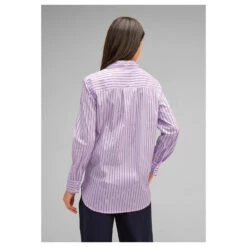 Street One Damen Langarm Bluse Striped Office Soft Pure Lilac -Modebekleidungs Geschäft street one striped office blouse bluse rosa 35289 model hinten