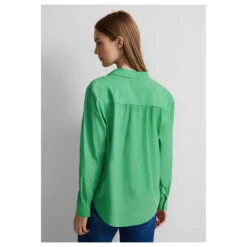 Street One Damen Langarm Bluse Striped Fresh Green -Modebekleidungs Geschäft street one striped shirtcollar gruen 25376 model hinten