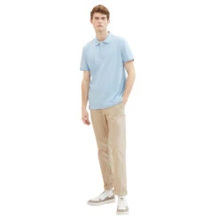 Tom Tailor Herren Piqué Poloshirt Contrast Washed Out Blue -Modebekleidungs Geschäft tom tailor basic polo with contrast poloshirt blau 32245 model vorne
