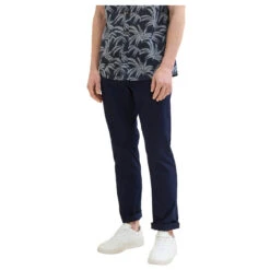 Tom Tailor Baumwollhose Sky Captain Blue -Modebekleidungs Geschäft tom tailor jeans regular performance pants blau 10668 model detail front