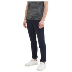 Tom Tailor Piqué Chinohose Sky Captain Blue -Modebekleidungs Geschäft tom tailor jeans slim pique chino sky captain blue 10668 model detail vorne