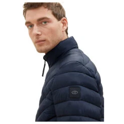 Tom Tailor Herren Jacke Light Weight Jacket Sky Captain Blue -Modebekleidungs Geschäft tom tailor light weight jacket jacke blau 10668 detail seite