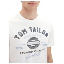 Tom Tailor Herren T-Shirt White Logo Print -Modebekleidungs Geschäft tom tailor logo tee t shirt weiC39F 20000 detail