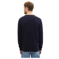 Tom Tailor Herren Pullover Basic V-neck Knitted Navy Melange Compact Cotton -Modebekleidungs Geschäft tom tailor pullover v neck knit blau 13160 model hinten
