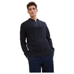 Tom Tailor Herren Troyer Pullover Sky Captain Blue -Modebekleidungs Geschäft tom tailor structured knit troyer blau 10668 model front