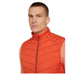 Tom Tailor Herren Weste Smart Rust Red Grey 11 Tom Tailor Herren Weste Smart Rust Red Grey -Modebekleidungs Geschäft tom tailor weste lightweight orange 28718 detail kragen